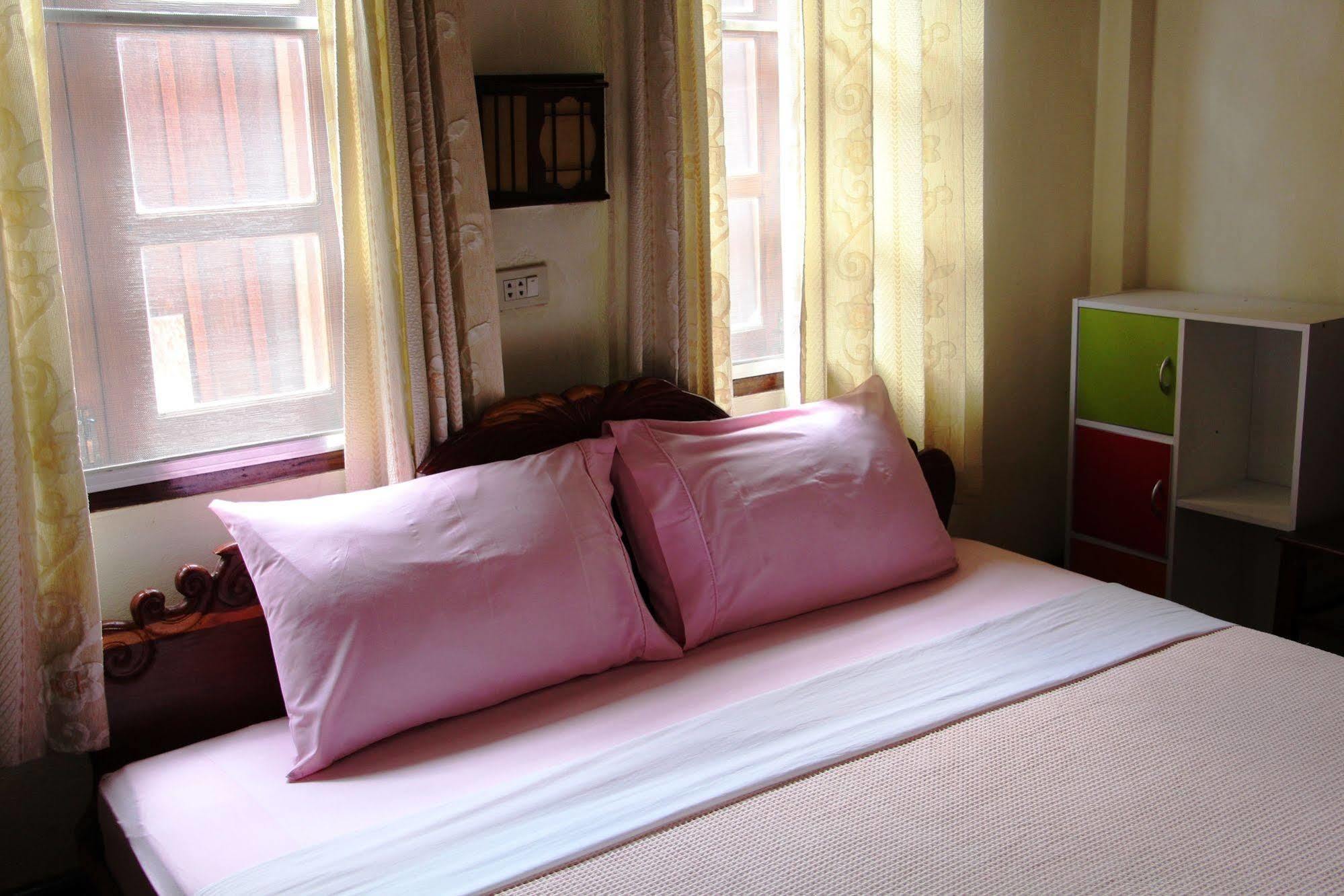 Thida Guesthouse Luang Prabang Extérieur photo